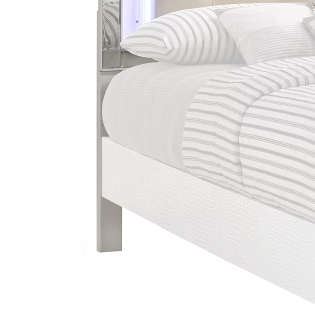 Modern White Full Size Wooden Headboard with LED R147330