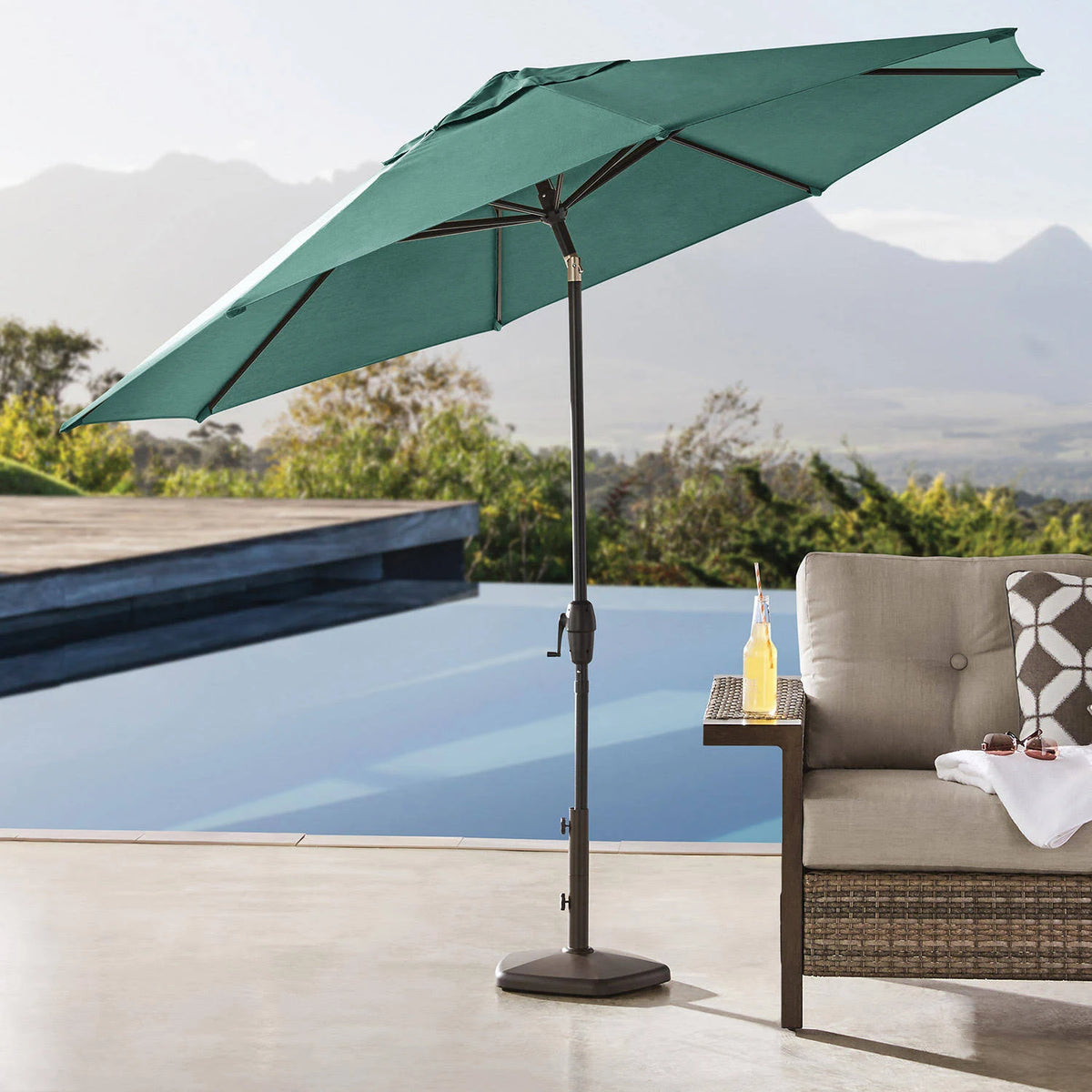 10& Sunbrella Market Umbrella W356848