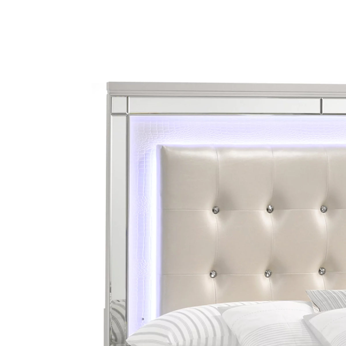 Modern White Full Size Wooden Headboard with LED R147330