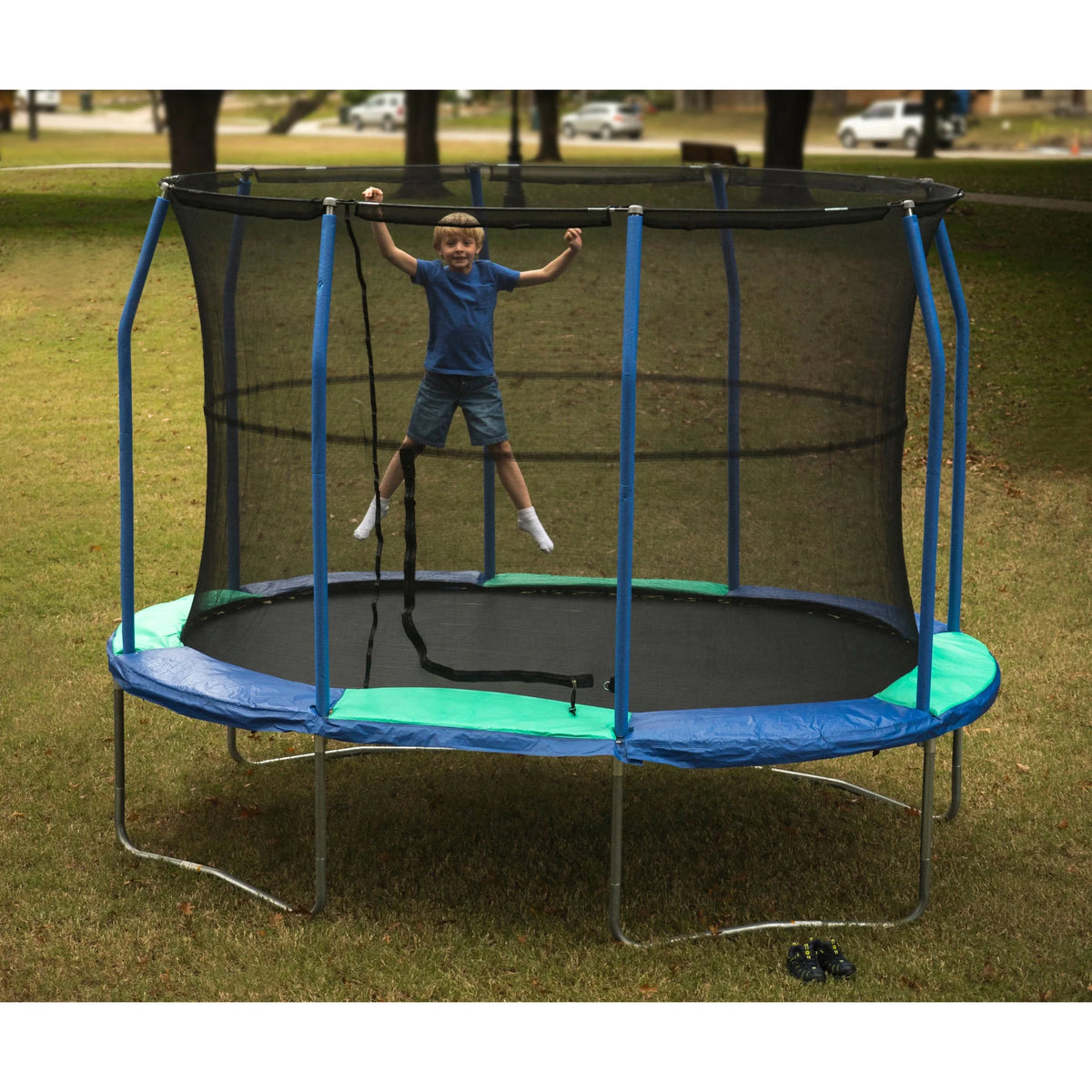 Oval Trampoline with Enclosure O124306